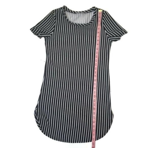 AGaci Black & White Striped Short Sleeve T-Shirt Dress casual comfortable no tag - Picture 4 of 7